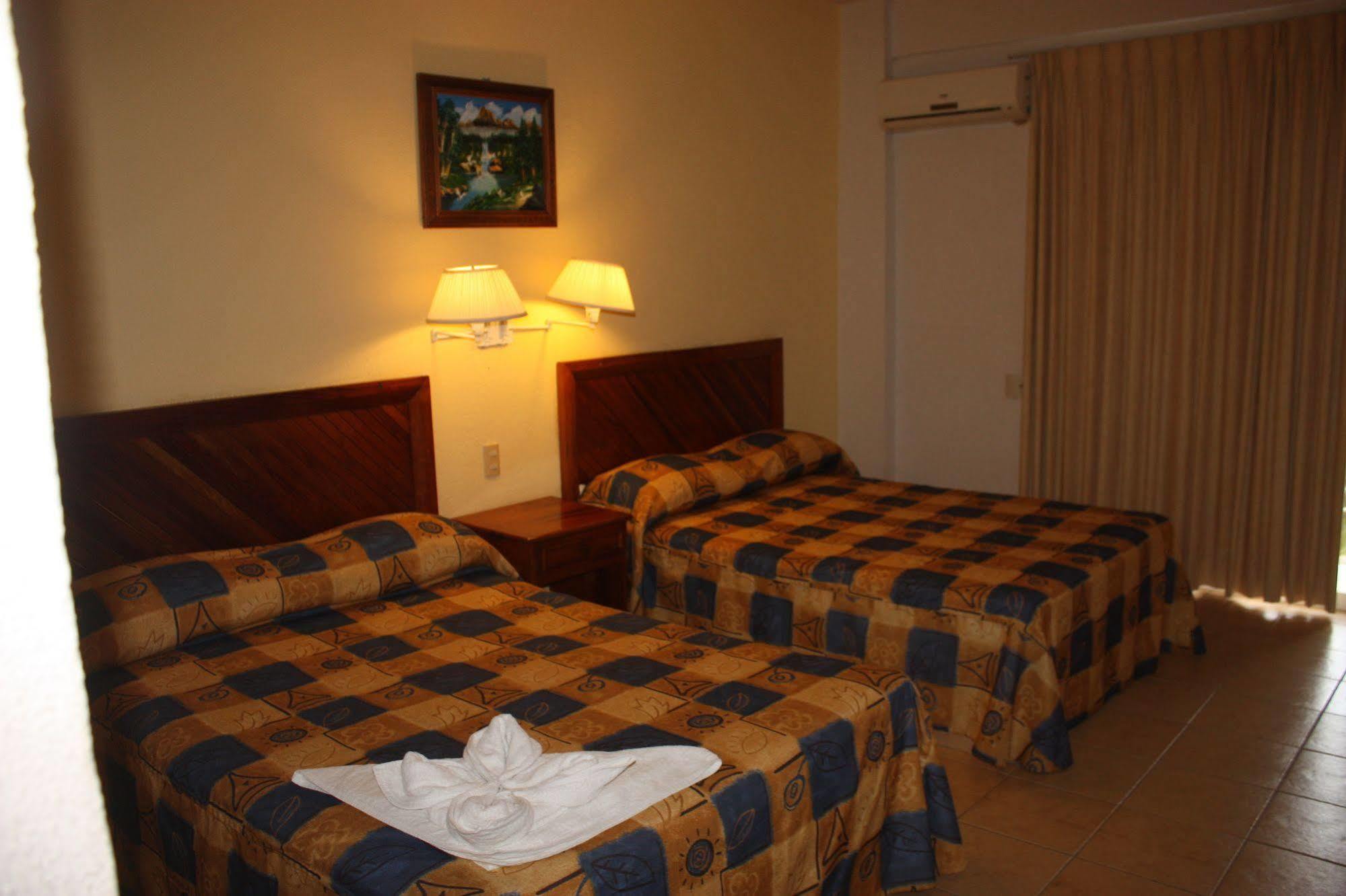 Hotel Arenas Del Pacifico Santa Cruz Huatulco Exterior foto